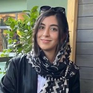 یگانه جلائیان